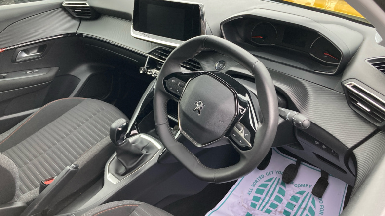 Peugeot 208 1.2 PureTech Active Premium + 5dr Petrol Hatchback